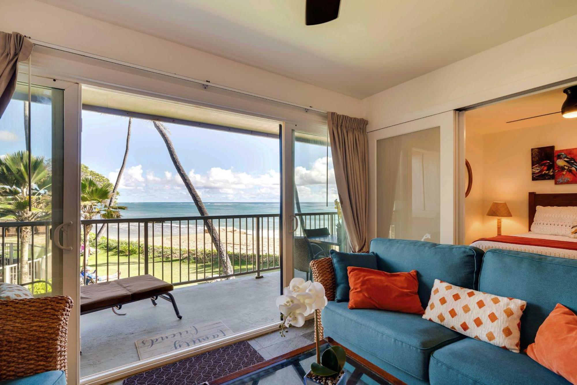 Waipouli Beachfront Condo With Balcony And Ocean Views Kapa'a Buitenkant foto